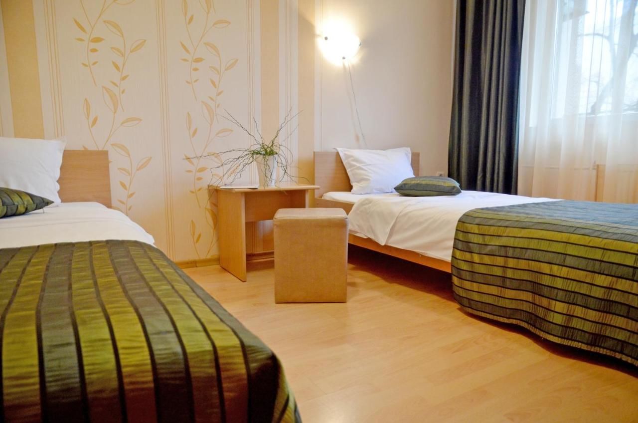 Отель Hotel Sorbona Варна-22
