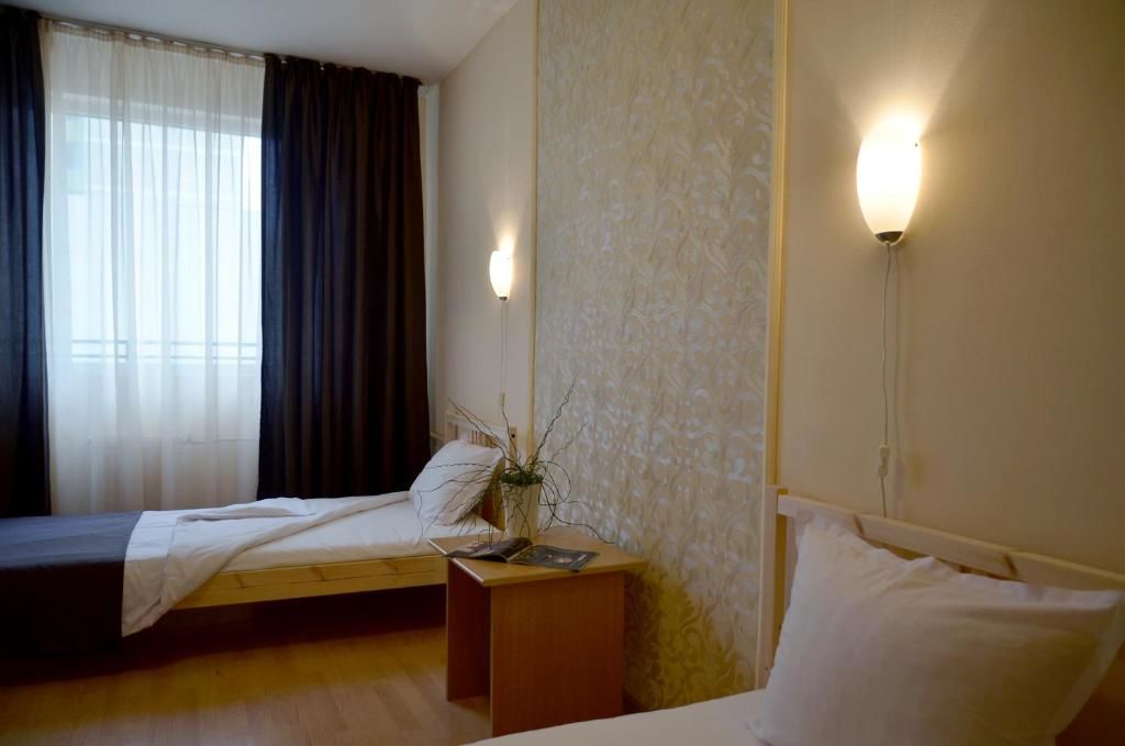 Отель Hotel Sorbona Варна-39