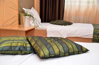 Отель Hotel Sorbona Варна Двухместный номер с 2 отдельными кроватями-22